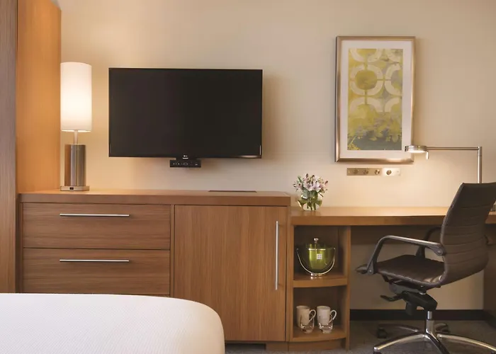 Hyatt Place Chicago O'hare Airport
