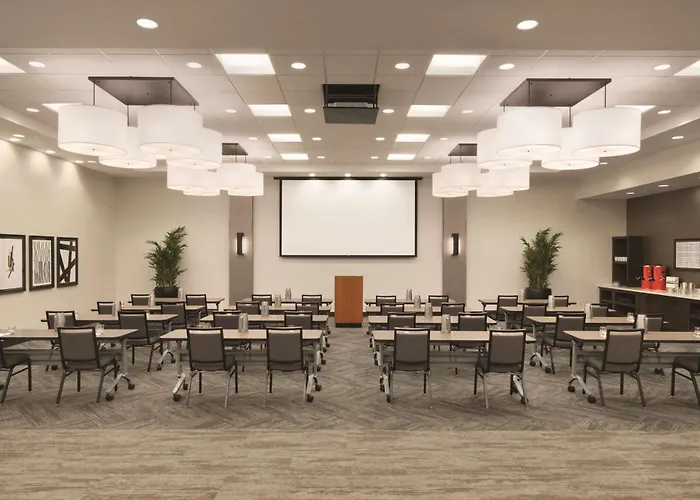 Hyatt Place Chicago O'hare Airport