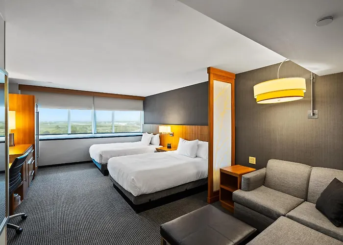 Hyatt Place Chicago O'hare Airport 3*