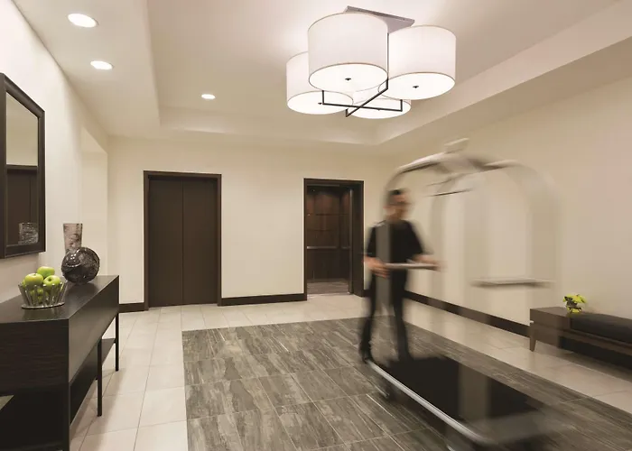 Hyatt Place Chicago O'hare Airport Hotel 3*