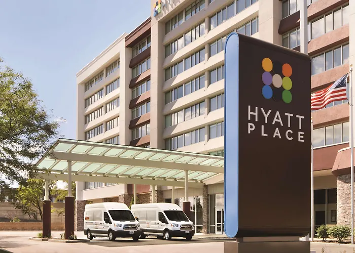 Hotel Hyatt Place Chicago O'hare Airport 3*
