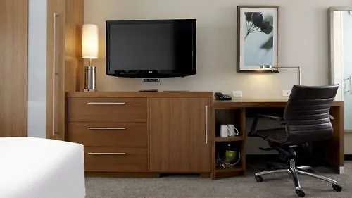 Hyatt Place Chicago O'hare Airport 3*